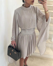 Load image into Gallery viewer, Plisse dress

