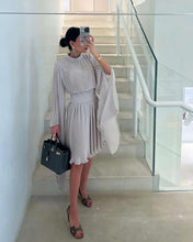 Load image into Gallery viewer, Plisse dress
