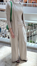 Load image into Gallery viewer, Mother of pearls
